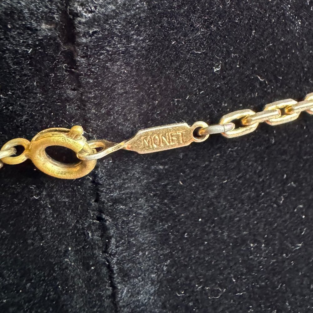 Goldtone Daisy Locklet - Picture 4 of 4